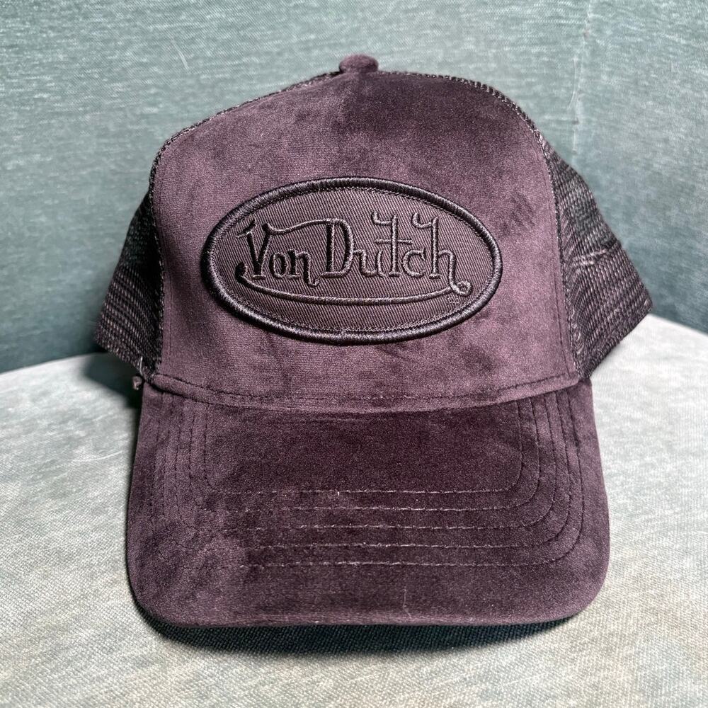 Stylish New Von Dutch Black Suede-Like Trucker Hat